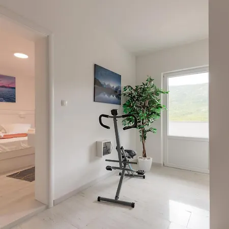 Hill Stars, Makarska- Slivno Villa