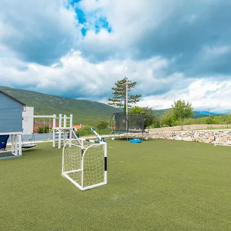 Hill Stars, Makarska- Slivno Slivno (Split-Dalmatia)